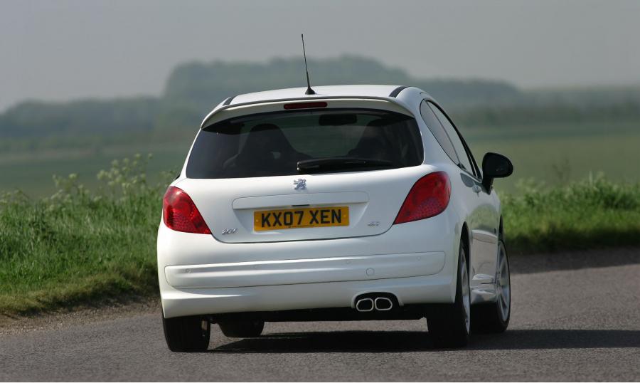  Peugeot 207 GTi THP 175 2008 года  (фото 28 из 49)